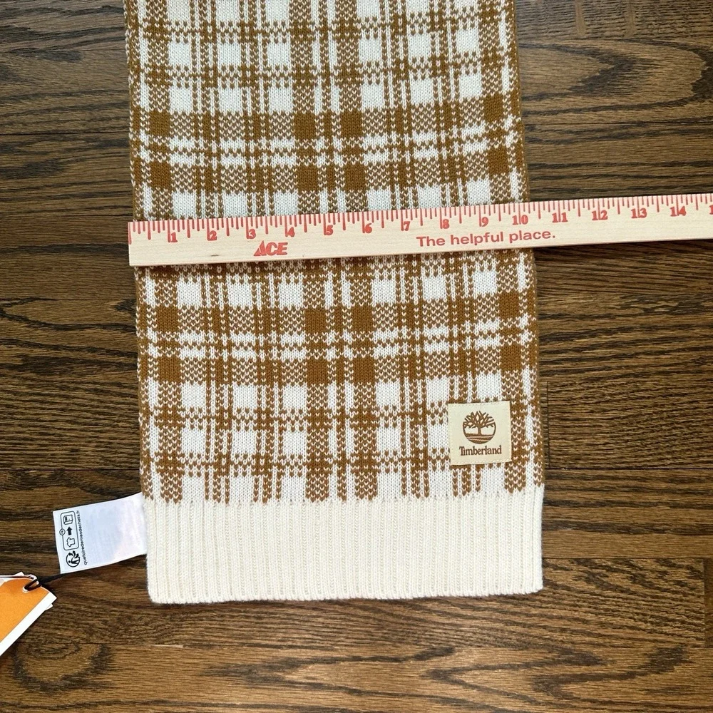 Timberland Scarf Wheat Plaid Brown Knit Winter Rectangle Logo T101808 NEW